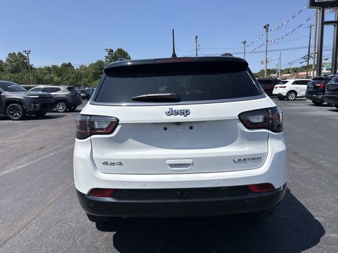 Used 2025 Jeep Compass Limited w/ Elite Group AWD/4WD image 4