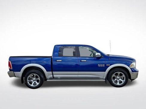 Used 2014 RAM 1500 Laramie AWD/4WD image 7