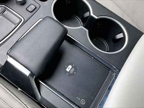 Used 2022 Acura MDX FWD w/ Technology Package image 33