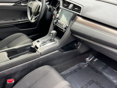 Used 2019 Honda Civic EX image 15