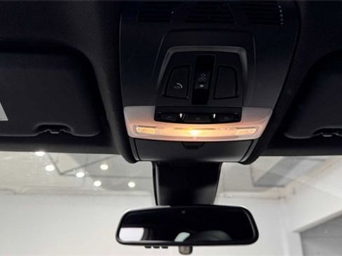 Used 2019 BMW X6 sDrive35i w/ M Sport Package image 21