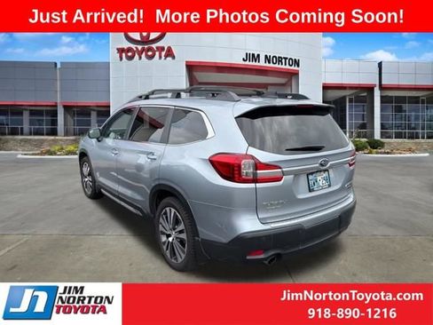Used 2022 Subaru Ascent Limited w/ Popular Package #2A AWD/4WD image 5