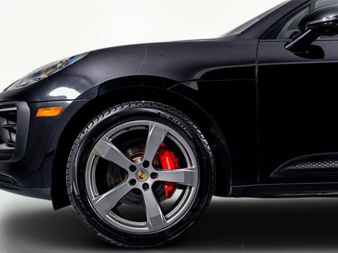 Used 2022 Porsche Macan S w/ Premium Package Plus image 20