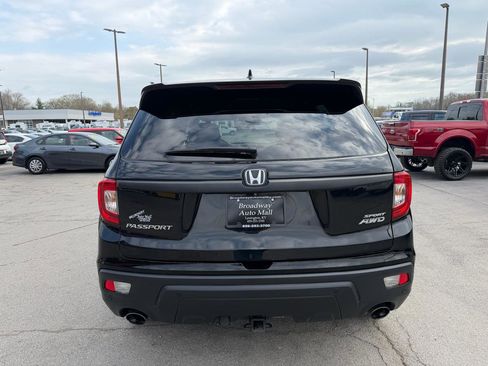 Used 2019 Honda Passport Sport image 4