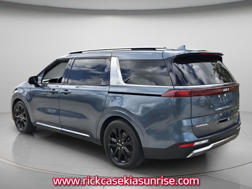 Used 2023 Kia Carnival SX Prestige FWD image 8