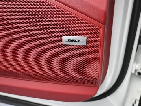 Used 2022 Porsche Cayenne Turbo S image 29