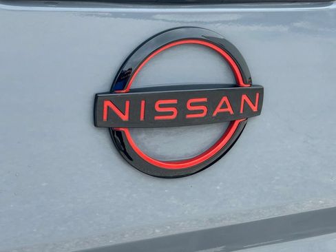 Used 2023 Nissan Frontier PRO-4X w/ Pro-4X Premium Package AWD/4WD image 23