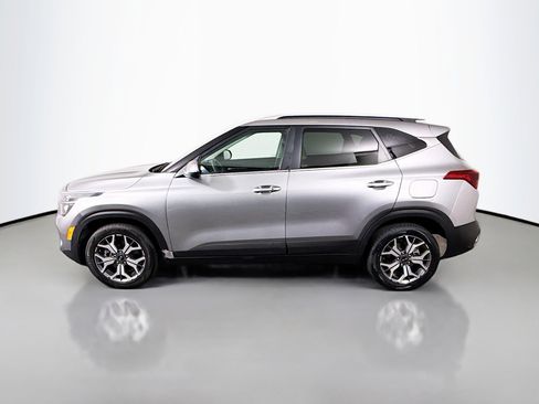 Used 2021 Kia Seltos EX AWD/4WD image 6