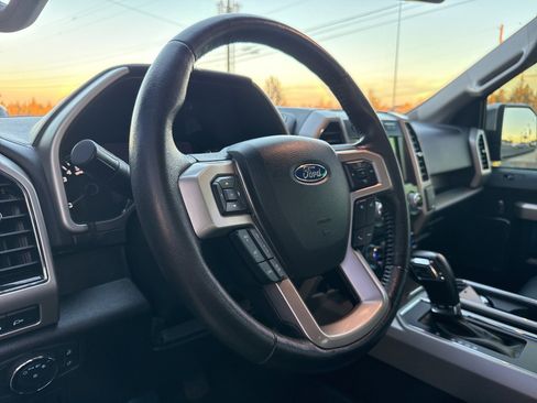 Used 2020 Ford F150 Lariat w/ Equipment Group 502A Luxury image 21