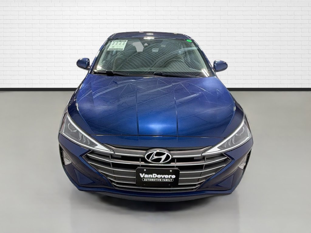 Used 2020 Hyundai Elantra SE FWD image 2