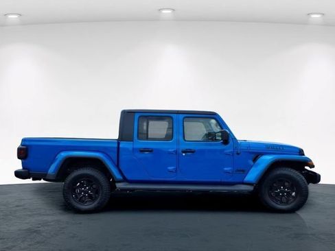 Used 2021 Jeep Gladiator Sport AWD/4WD image 5