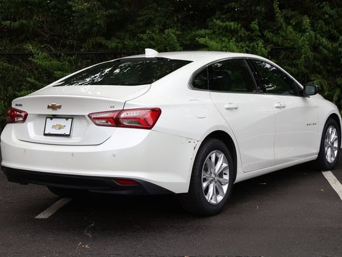 Certified 2019 Chevrolet Malibu LT w/ Driver Confidence Package II FWD image 10
