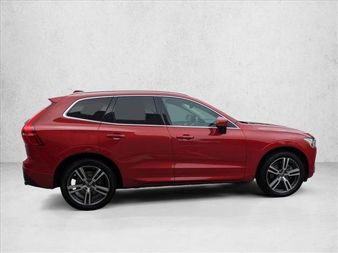 Used 2019 Volvo XC60 T6 Momentum w/ Protection Package Premier image 4