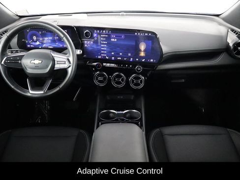 Used 2024 Chevrolet Blazer EV LT AWD/4WD image 13