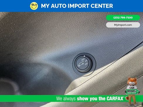 Used 2020 Buick Envision Essence w/ LPO, Cargo Package AWD/4WD image 15