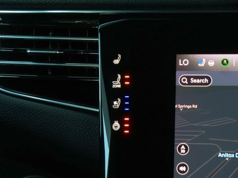 Used 2022 Jeep Wagoneer Series II image 12