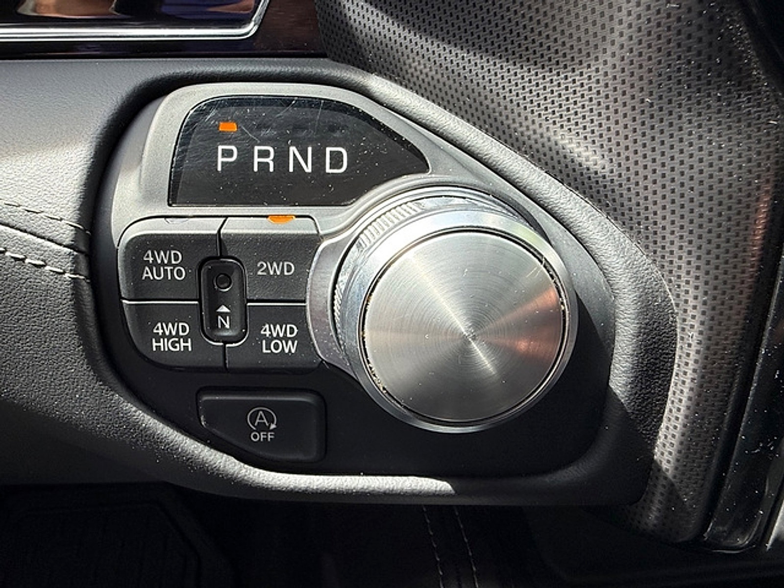 Used 2025 RAM 1500 Limited w/ Body Color Bumper Group AWD/4WD image 30