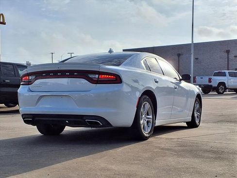 Used 2023 Dodge Charger SXT w/ Cold Weather Package image 5