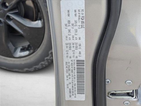 Used 2020 Jeep Compass Latitude image 22