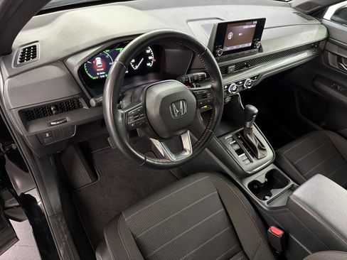 Certified 2025 Honda CR-V Sport image 4