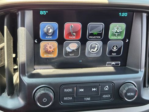 Used 2017 Chevrolet Colorado Z71 AWD/4WD image 39