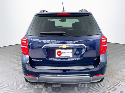 Used 2017 Chevrolet Equinox LT w/ Convenience Package image 7