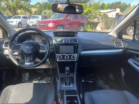 Used 2015 Subaru Crosstrek 2.0i Limited w/ Popular Package #2 image 8