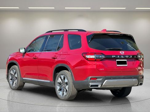 New 2026 Honda Pilot Elite image 6