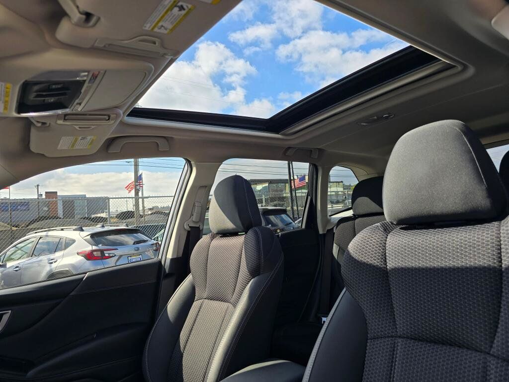 Used 2020 Subaru Forester Premium AWD/4WD image 21