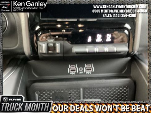 New 2026 RAM 1500 4x4 Crew Cab image 12