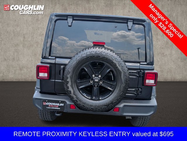 Used 2021 Jeep Wrangler Unlimited Sahara AWD/4WD image 7