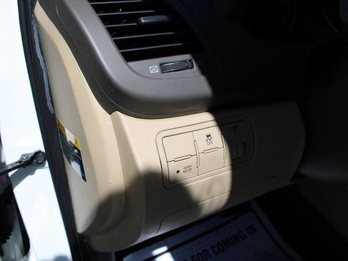 Used 2013 Hyundai Accent GLS image 24