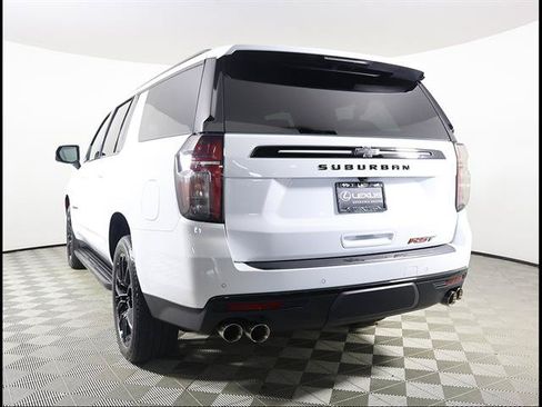 Used 2023 Chevrolet Suburban RST w/ Sport Performance Package RWD image 4