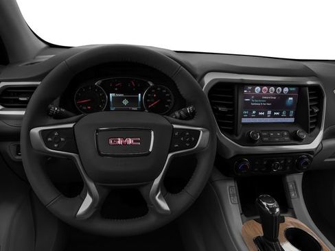 Used 2017 GMC Acadia SLT FWD image 8