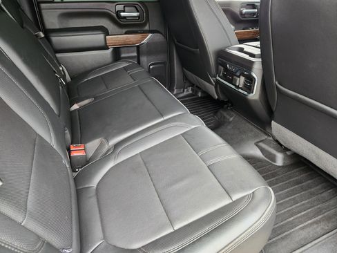 Used 2023 Chevrolet Silverado 2500 High Country image 32