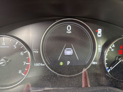 Used 2025 MAZDA MAZDA3 s image 12