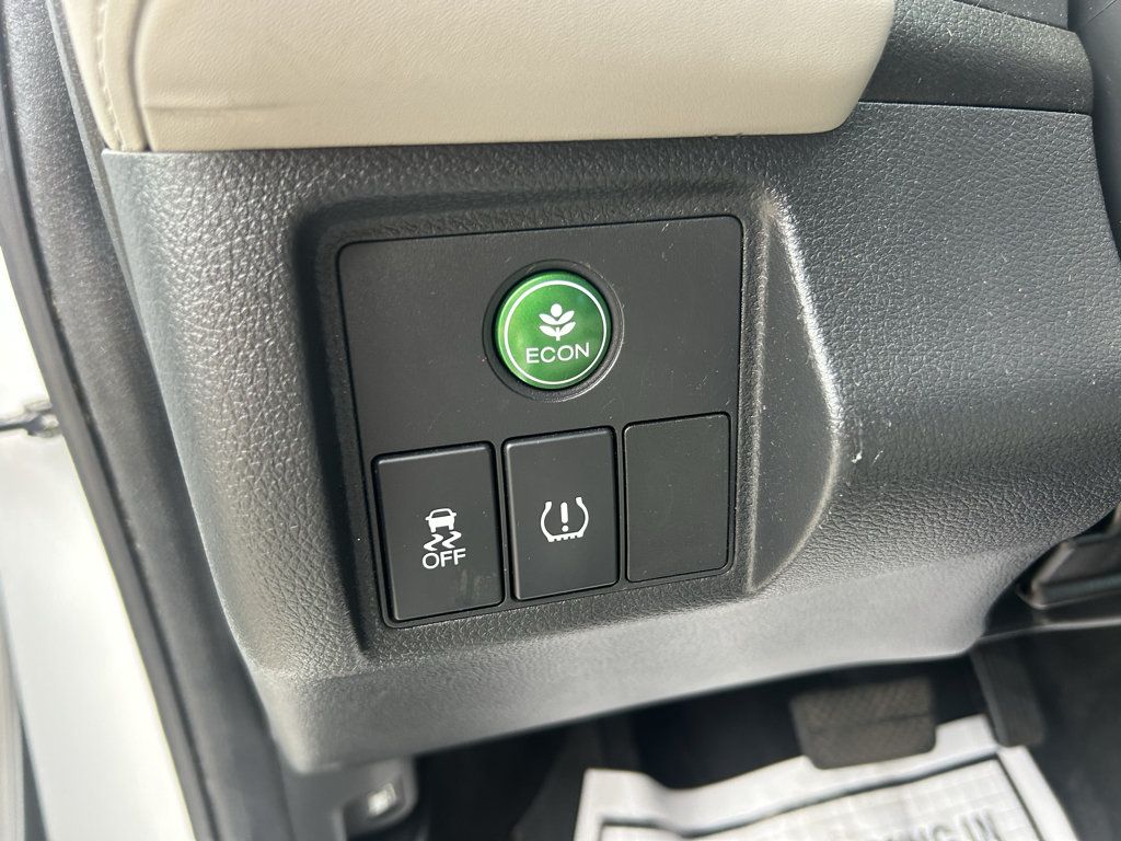 Used 2022 Honda HR-V LX image 18