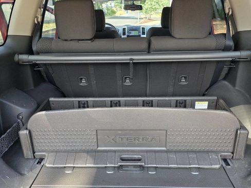 Used 2013 Nissan Xterra PRO-4X image 12