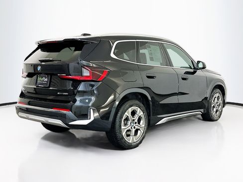 Used 2025 BMW X1 xDrive28i image 9