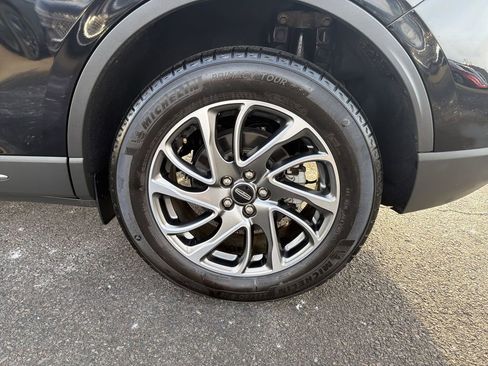 Certified 2022 Lincoln Corsair AWD w/ Equipment Group 101A image 31