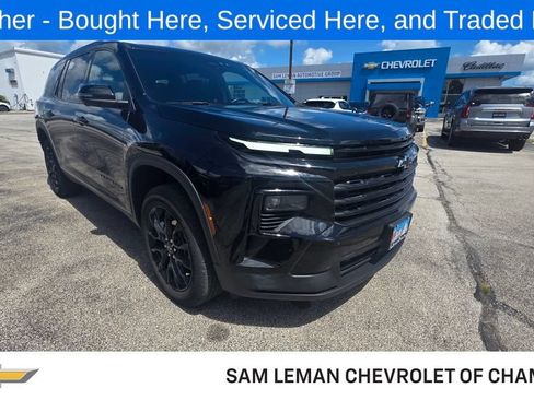 Used 2024 Chevrolet Traverse LT w/ Midnight/Sport Edition FWD image 1