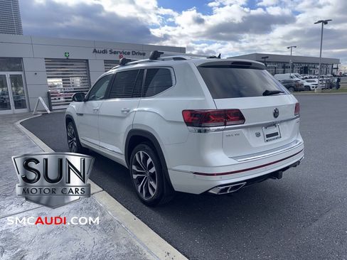 Used 2023 Volkswagen Atlas SEL Premium image 17