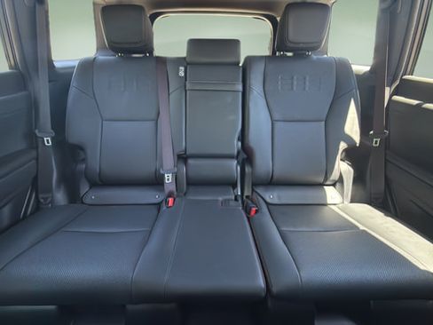 Used 2024 Lexus GX 550 AWD/4WD image 48