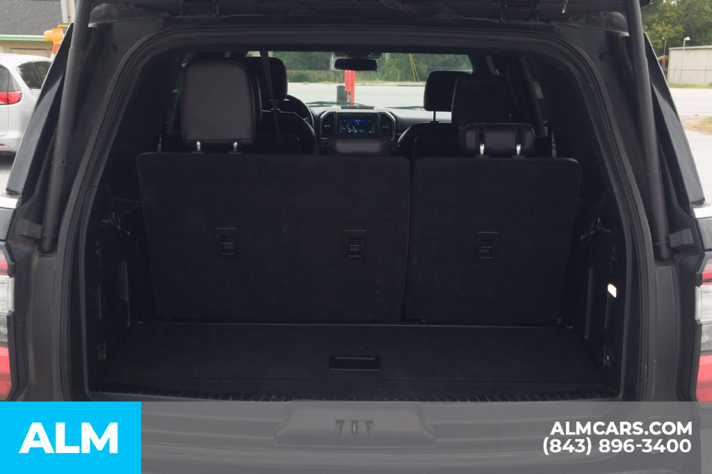 Used 2021 Ford Expedition Limited AWD/4WD image 8