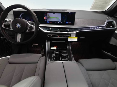 Used 2026 BMW X5 xDrive40i AWD/4WD image 13