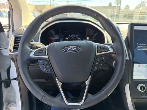 Used 2021 Ford Edge SEL w/ Convenience Package image 12