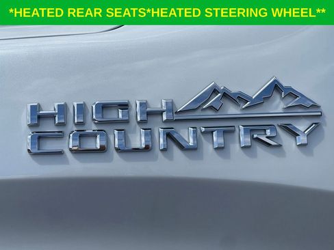 Used 2025 Chevrolet Silverado 1500 High Country w/ Technology Package AWD/4WD image 11