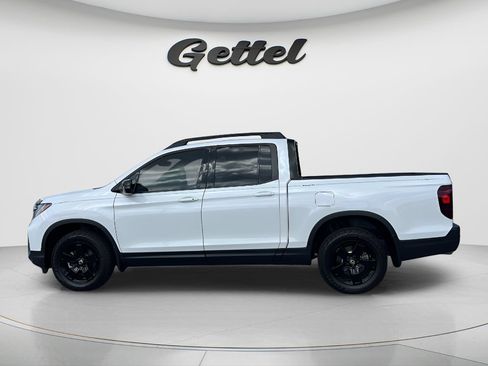 Used 2025 Honda Ridgeline Black Edition image 8
