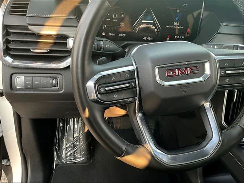 Used 2024 GMC Acadia Elevation AWD/4WD image 13
