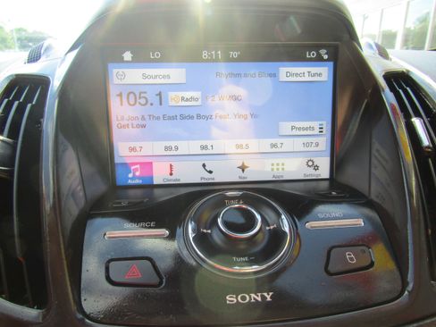 Used 2016 Ford Escape Titanium FWD image 17